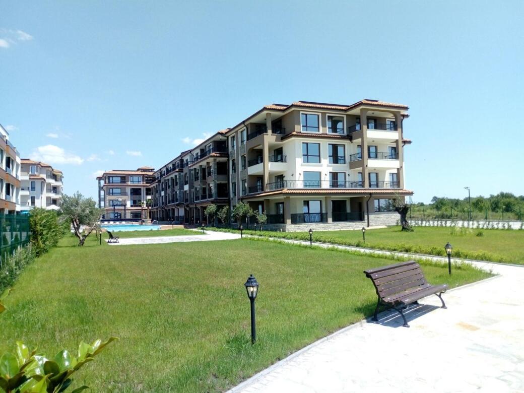 Burgas Beach Resort 2 Apartments מראה חיצוני תמונה